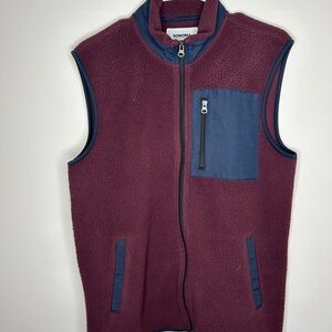 Sonoma Vest - Size: M. Color: Maroon